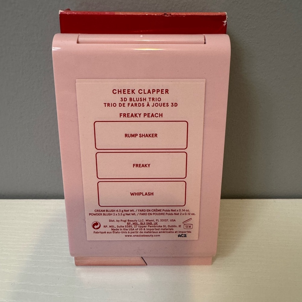 One/Size Cheek Clapper 3D Blush Trio - Picture 7 of 9